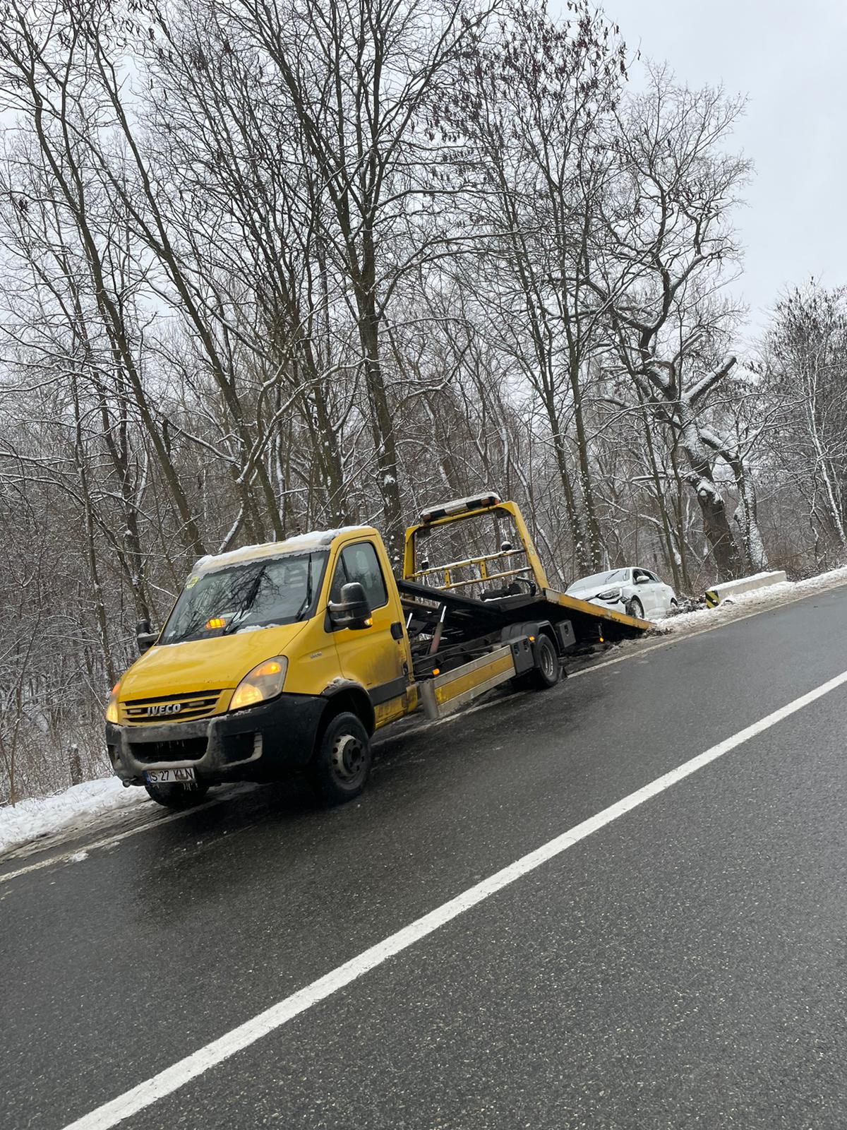 Platformă auto Iași — transport mașină la service