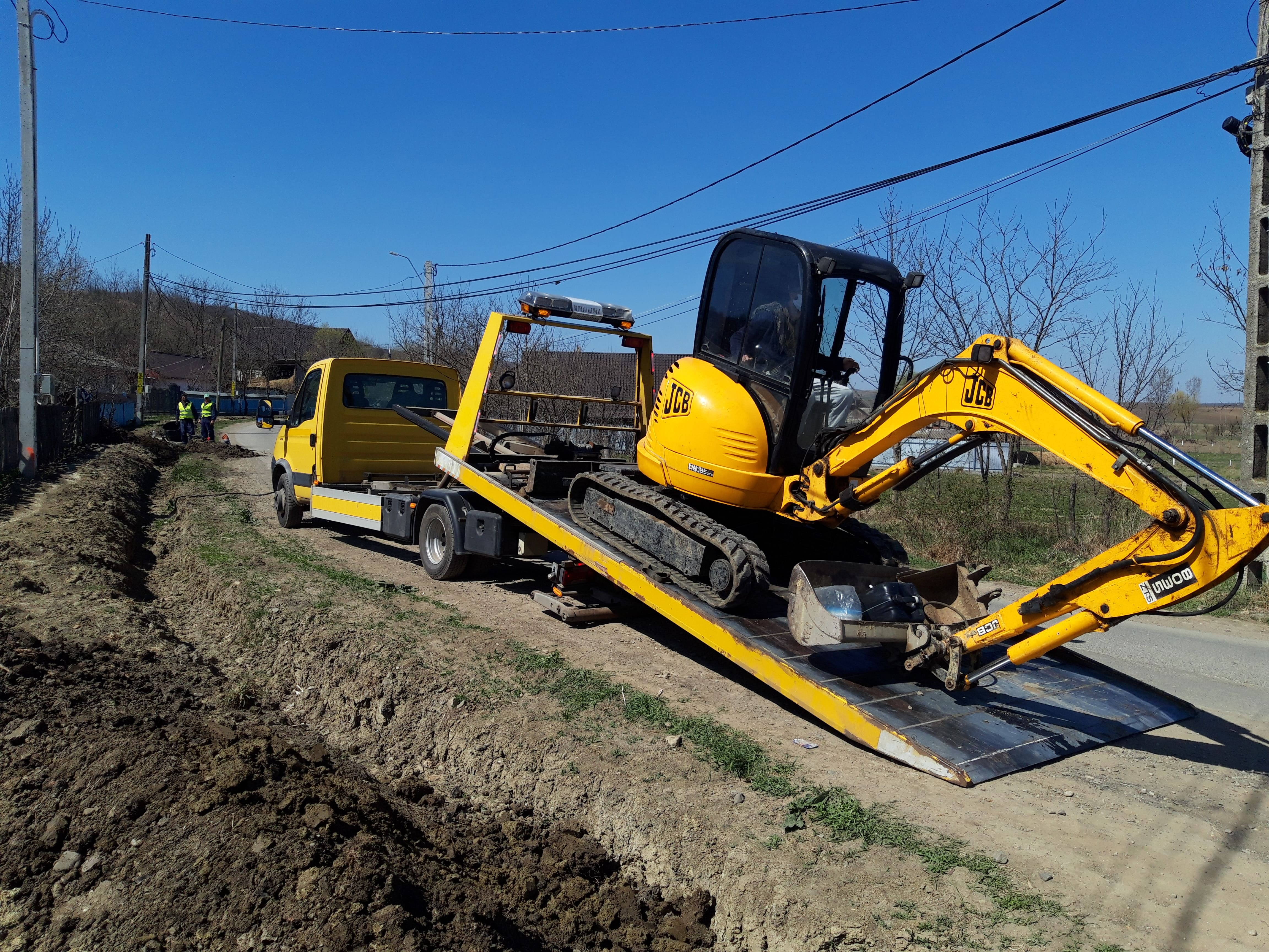 Transport tractoare Iași — utilaje agricole